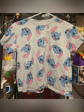 Disney Kids Stitch Pattern Tshirt Size XS/XCH